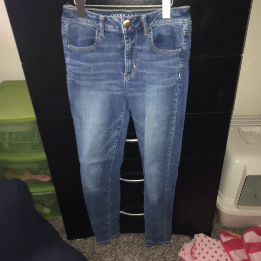 AEO high rise medium wash jeggings 4